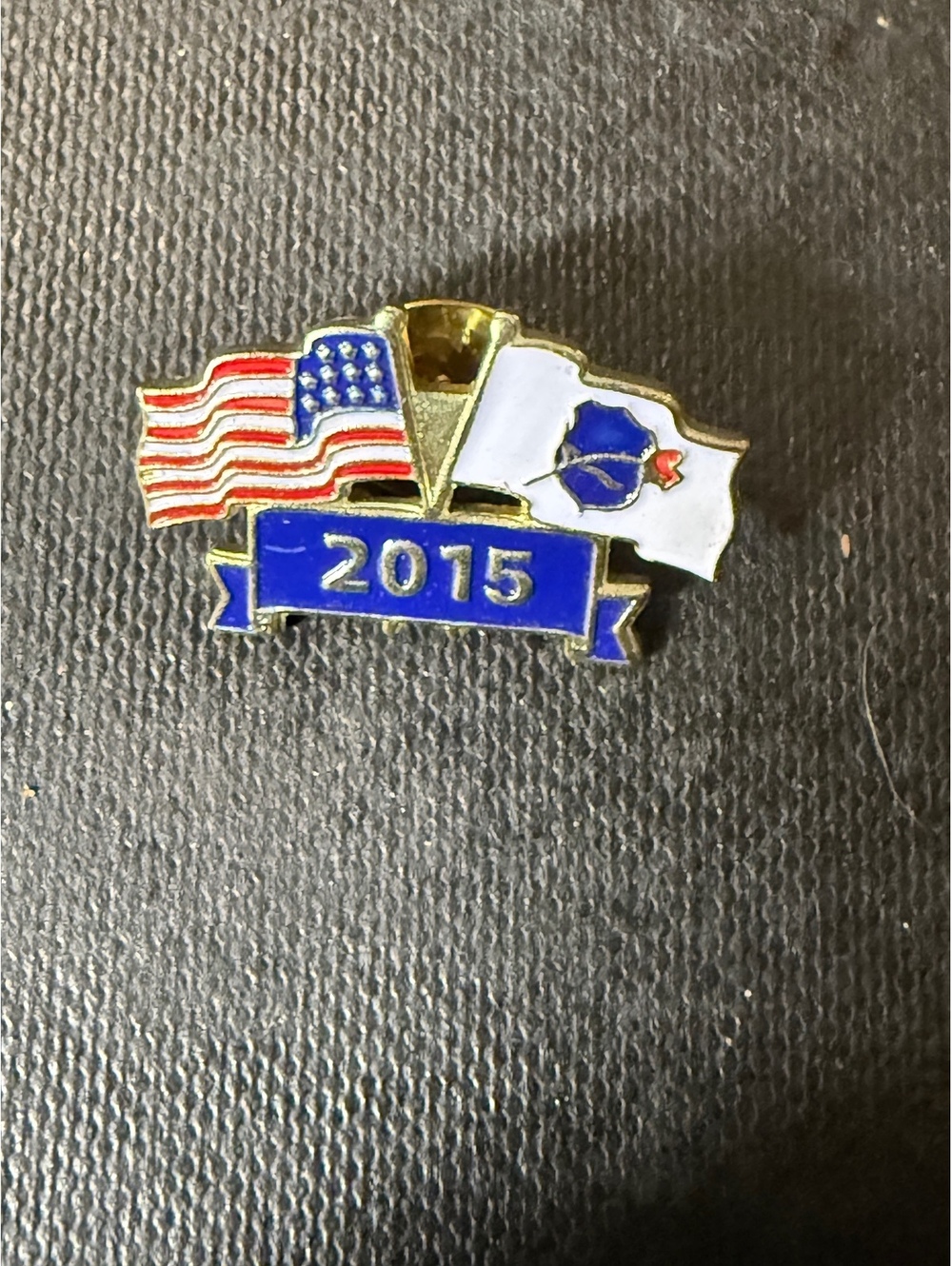 2015 Commemorative American and Iowa State Flag Lapel Pin